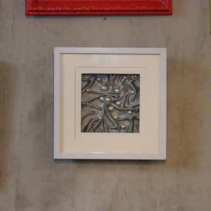 Pearly passion Wall Frame